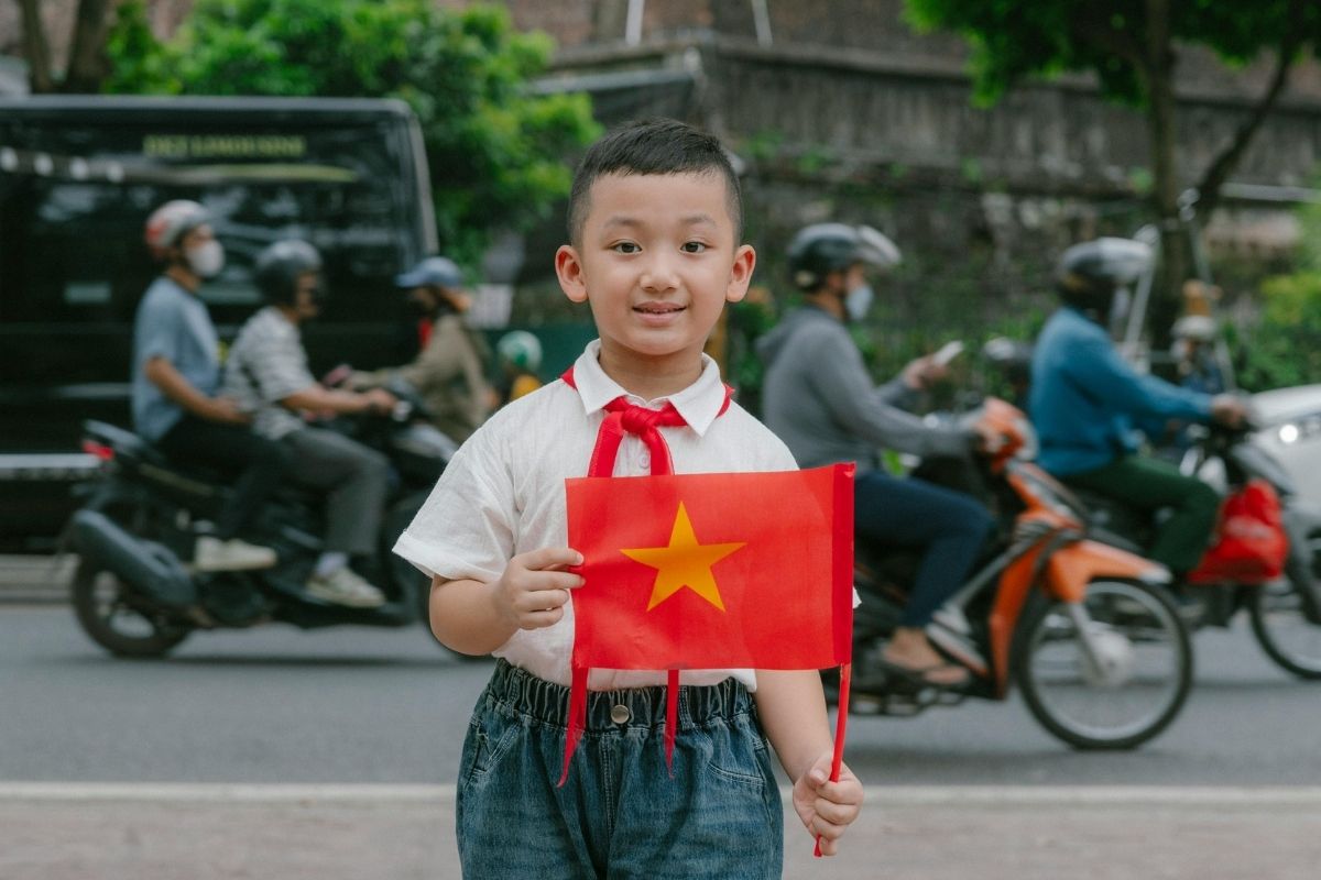 Tạp Vụ Trường Mầm Non, Mẫu Giáo