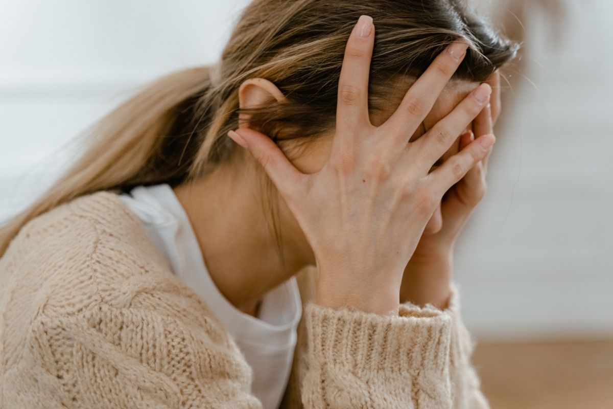 Tác Hại Của Mùi Ẩm Mốc Gây Ra